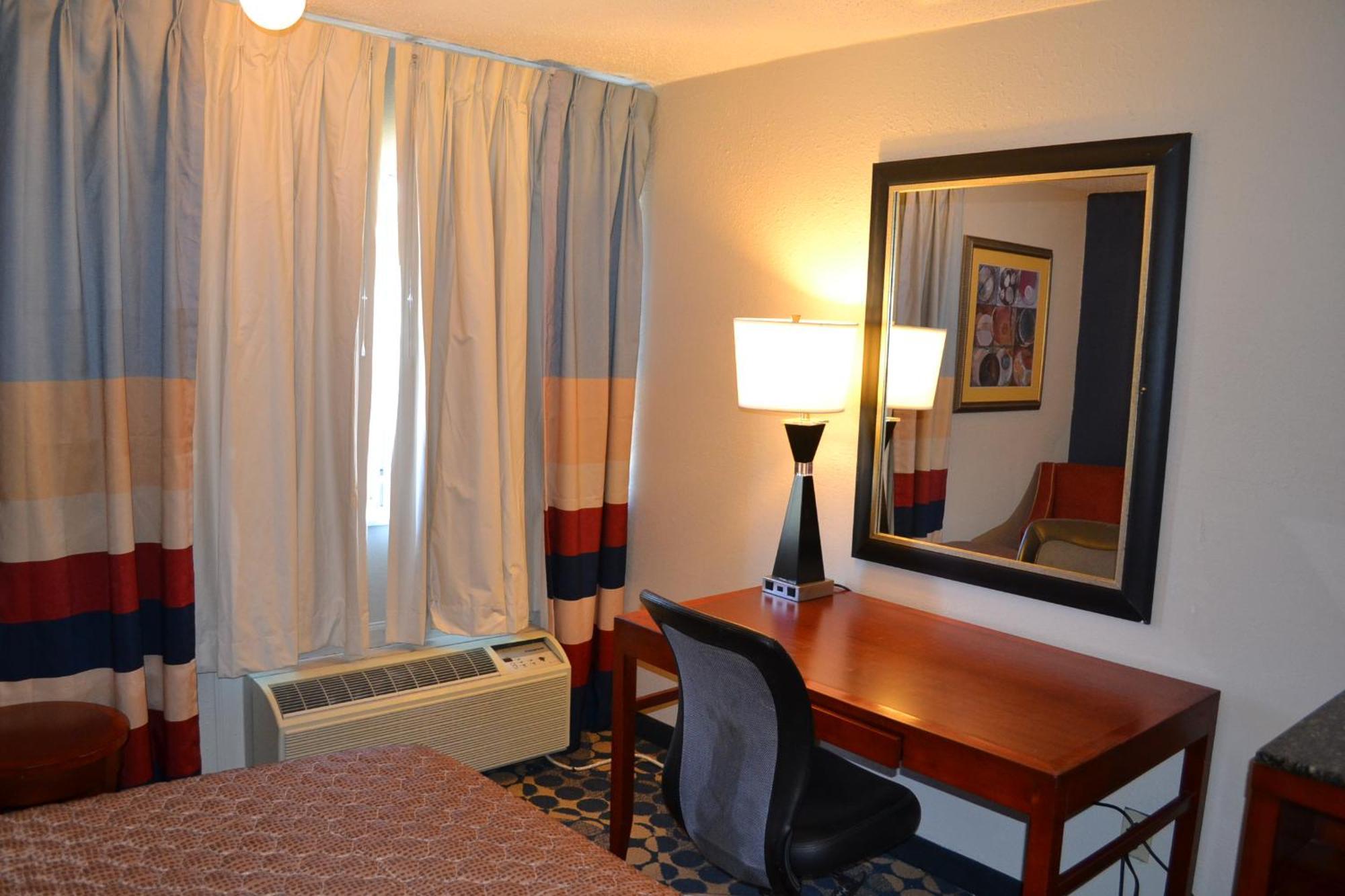 Dayspring Extended Stay Greensboro Dış mekan fotoğraf
