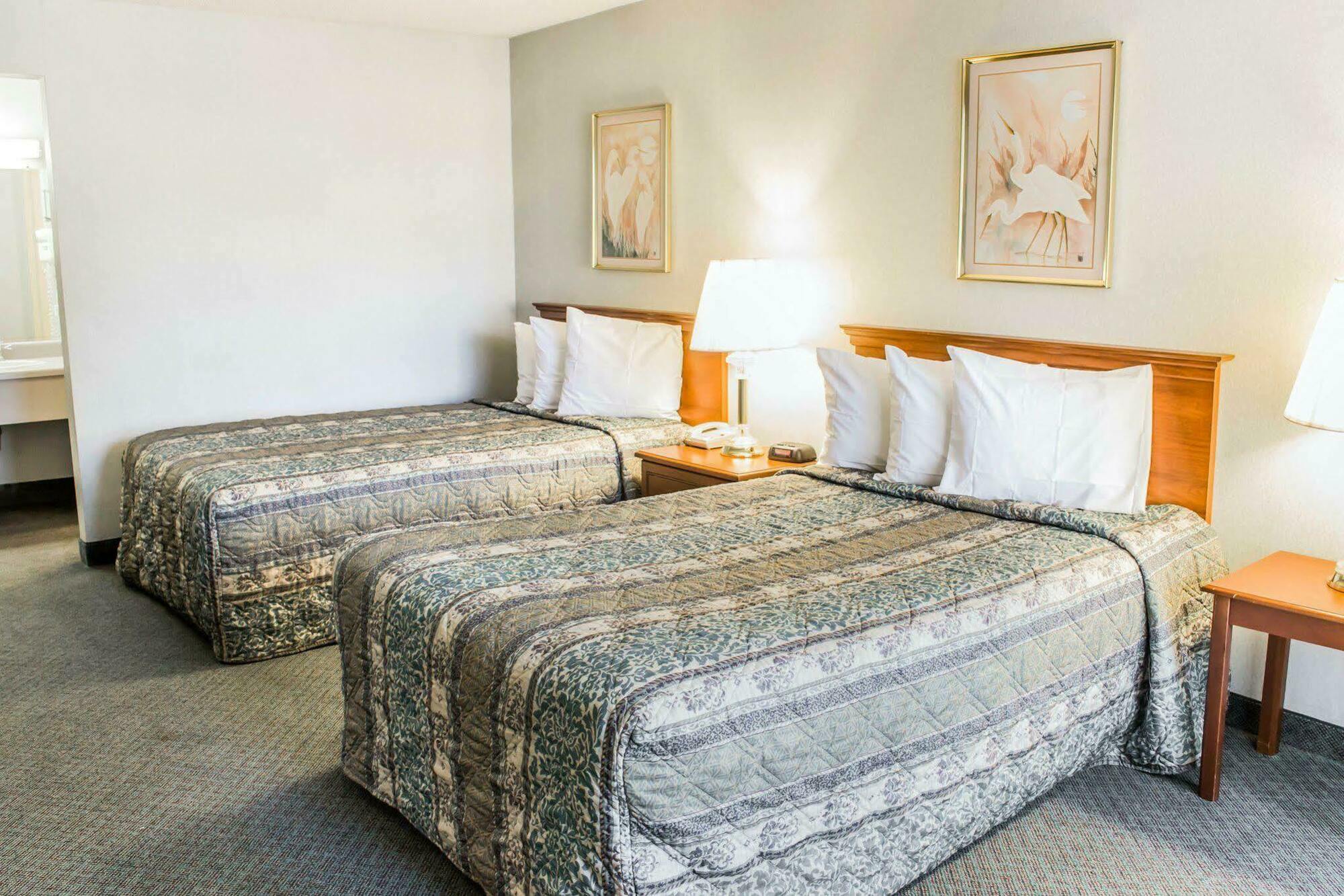 Dayspring Extended Stay Greensboro Dış mekan fotoğraf